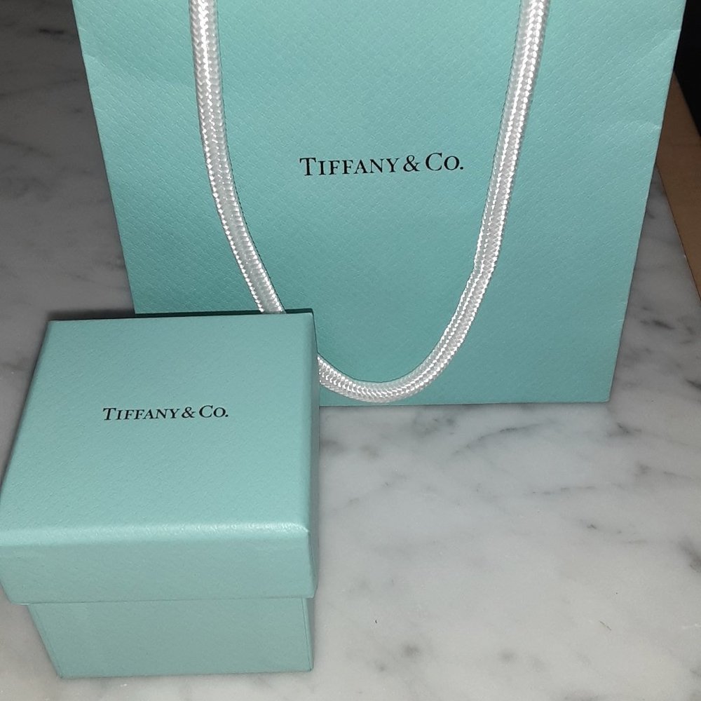 Tiffany Gift Box Set